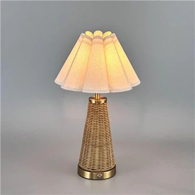 Rechargeable Hand-woven Rattan Tabele Lamp