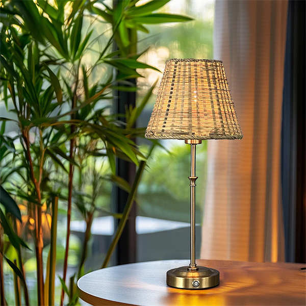 Restaurant Table Lamps With Replaceable Shade